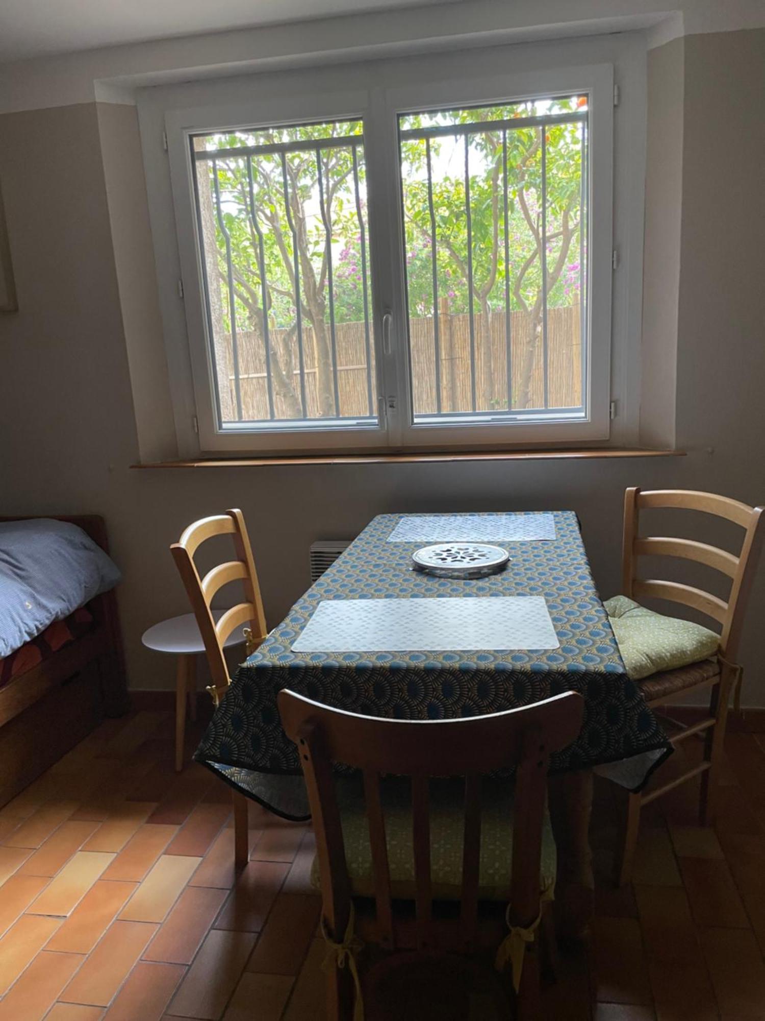 2 Appartements Calmes Fréjus Eksteriør bilde