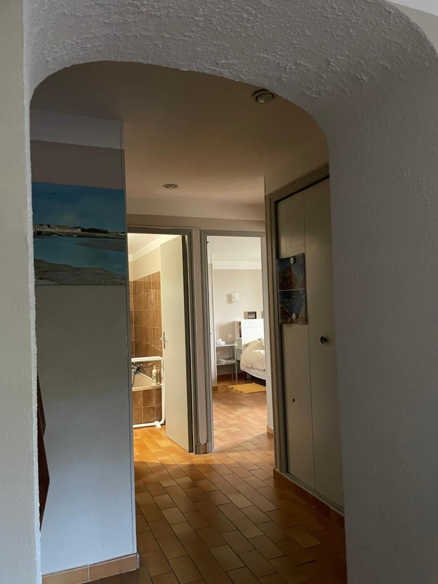 2 Appartements Calmes Fréjus Eksteriør bilde